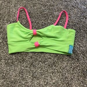 Tiger Friday green and pink top Size Child Large